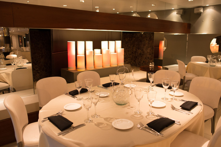 Food & Drinks 5, Portezuelo Hotel, Capital