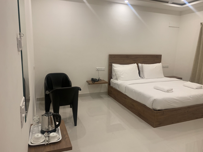 Bedroom 3, Hotel Airport City, Bangalore Rural