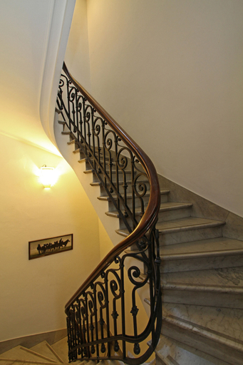 Others 5, A Hotel, Distrito Federal