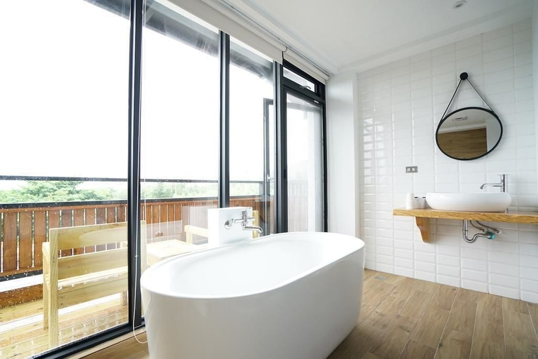 Bathroom 4, The Red Hotel, Pingtung