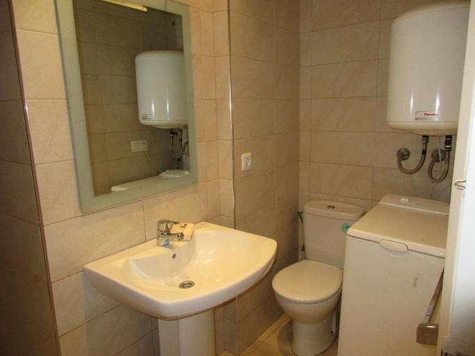 Bathroom 4, Inmo Estartit Apto. Rocamaura IV 4 5, Girona
