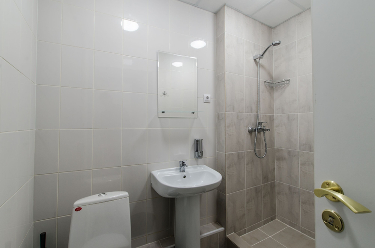 Bathroom 2, 338 Hotel on Mira, Sankt-Peterburg gorsovet