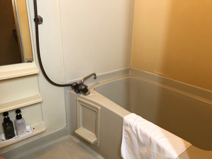 Bathroom 4, Hotel Nishi-no-Miyabi Tokiwa, Yamaguchi