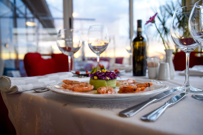 Food & Drinks 5, Sky Tower, Tiranës