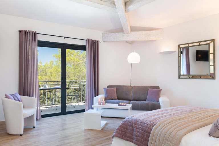 Bedroom 4, Les chambres du Château Rasque, Var