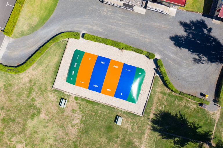 Exterior & Views 2, Cambridge TOP 10 Holiday Park, Waipa