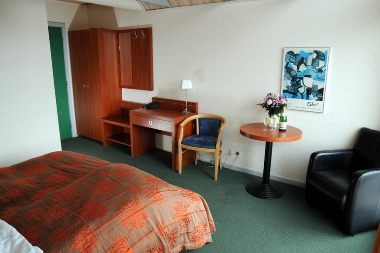 Bedroom 3, Hotel Hirtshals, Hjørring
