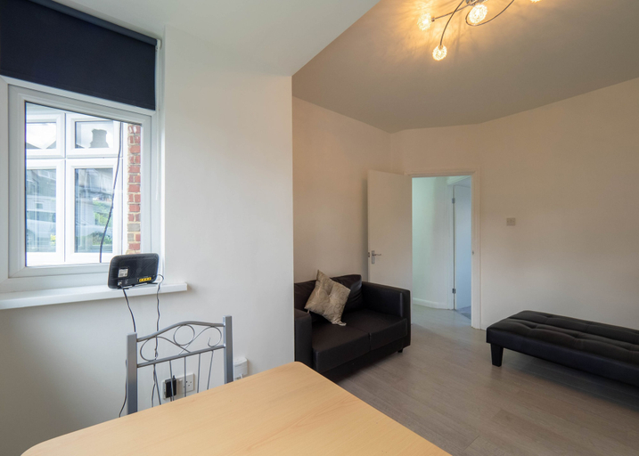 Bedroom 2, 2 Bedroom Ground Floor Apartment, London