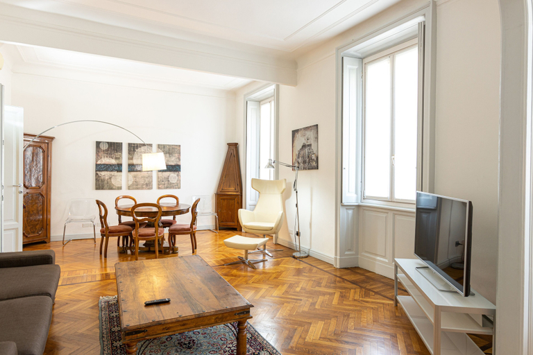 Others 5, Residence de la Gare, Milano
