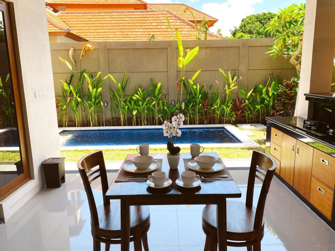 Dining Room 3