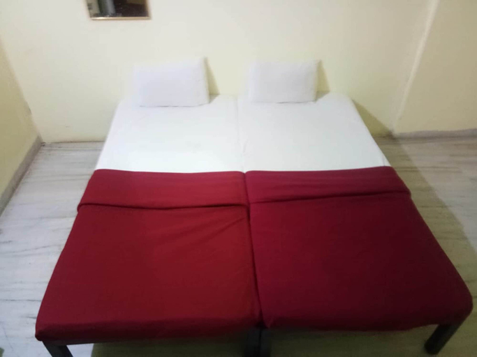 Bedroom 3, Arjun Pride Hotel, Pune