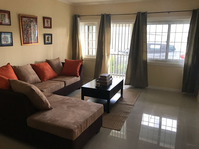 Others 5, New Kingston Guest Apartment at Sandhurst