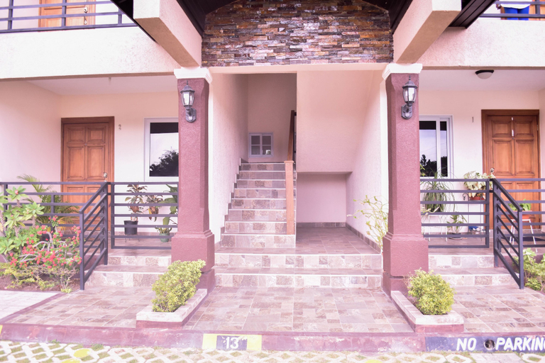 Exterior & Views 2, Executive Arcadia Luxury Guest Apartment