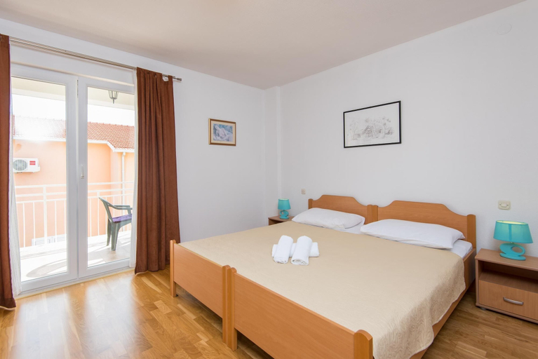 Bedroom 4, Apartmani Darjan, Orebić