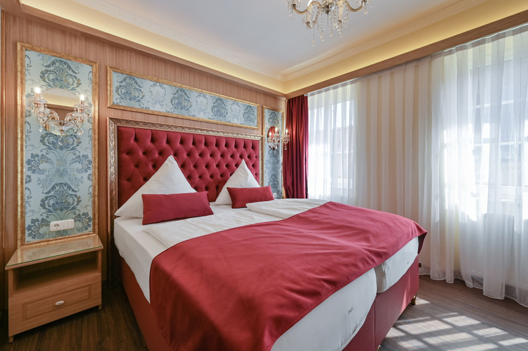 Bedroom 3, Hotel & Restaurant Ludwigs, Ostallgäu