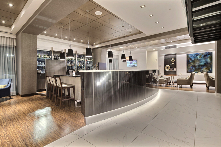 Food & Drinks 5, Courtyard by Marriott Quebec City, Communauté-Urbaine-de-Québec