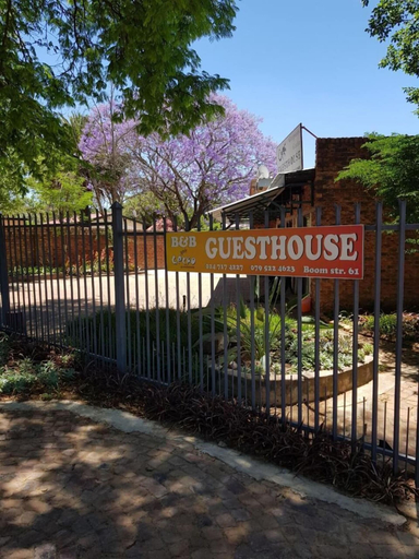 Exterior & Views 2, Gorgeous Gecko Guesthouse, Waterberg