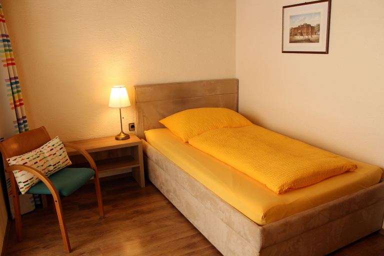Bedroom 4, Hotel Sonnenhof, Klagenfurt