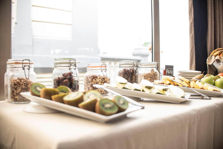 Food & Drinks 5, Hotel Villa Rosario II, Edificio Moderno, Asturias
