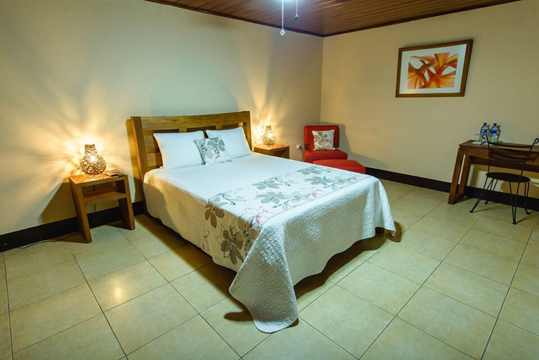 Bedroom 3, Hotel Flor de Sarta, León