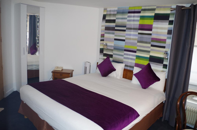Bedroom 2, Hôtel Léman Opéra, Paris