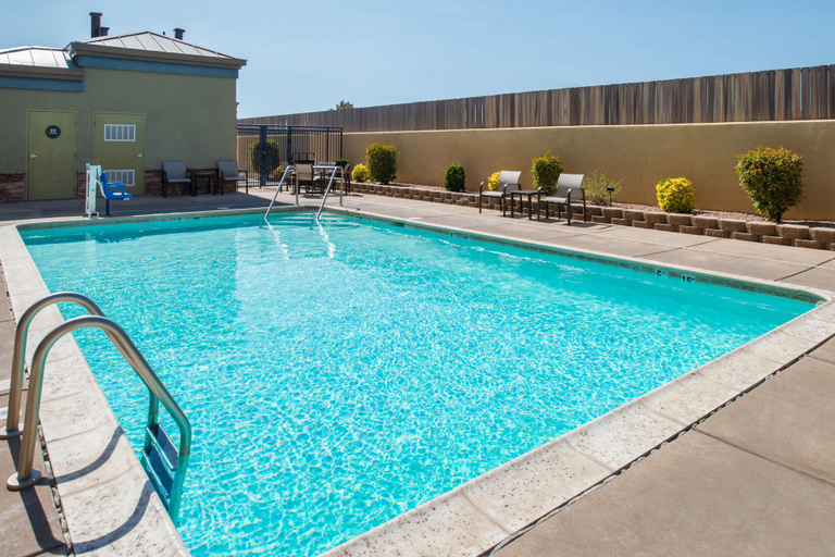 Sport & Beauty 5, Courtyard Marriott Victorville, San Bernardino