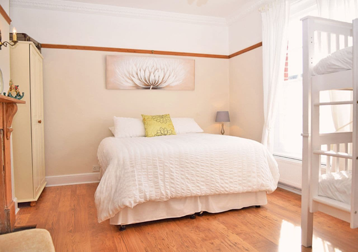 Bedroom 3, Cambrian House, Hampshire