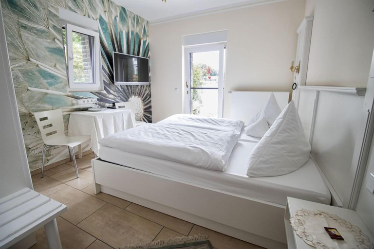 Bedroom 3, Hotel Fürstenberger Hof, Wesel