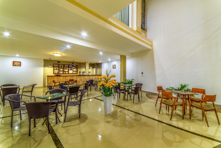 Food & Drinks 5, Le Centre Hotel, Pleiku