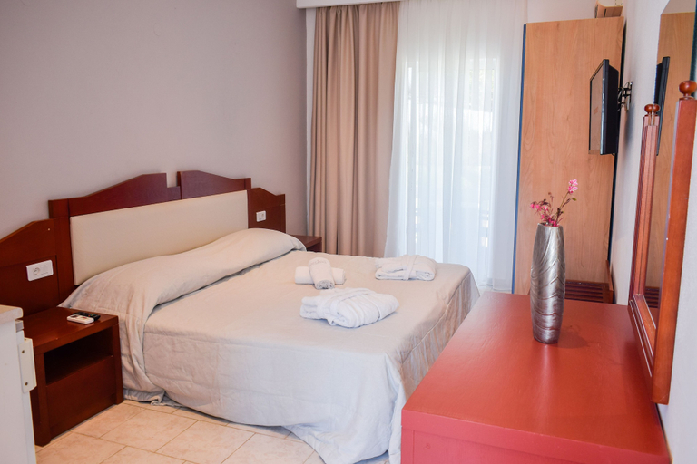 Bedroom 4, Dias studios, Crete