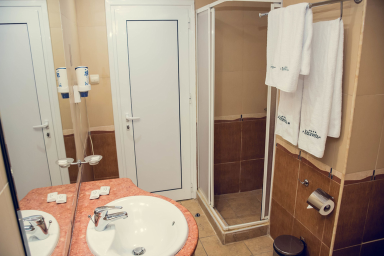 Bathroom 4, Zdravets Hotel Wellness & SPA, Velingrad