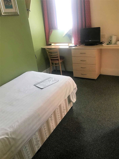 Bedroom 3, The Punchbowl Inn, Doncaster