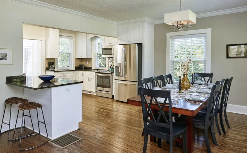 Others 4, Beautiful 5BR Close to Downtown!Prime Derby House!, Jefferson