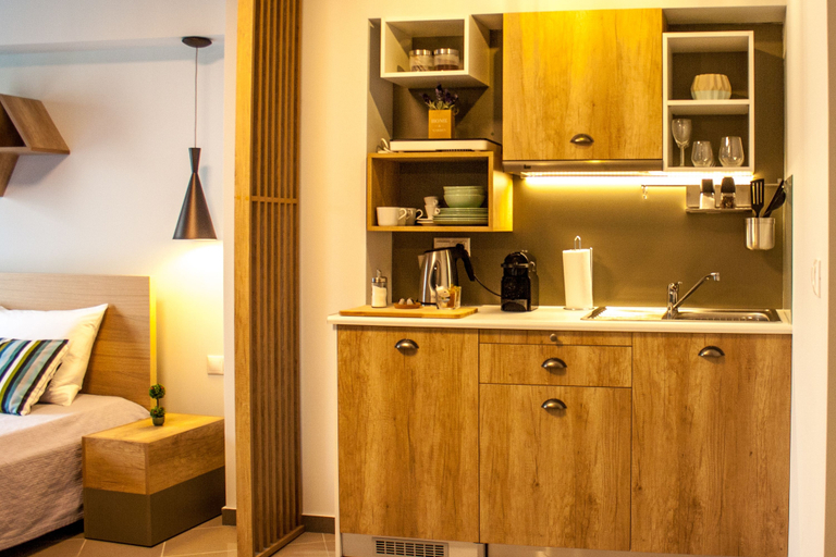 Others 4, Dynasta Central Suites, Attica