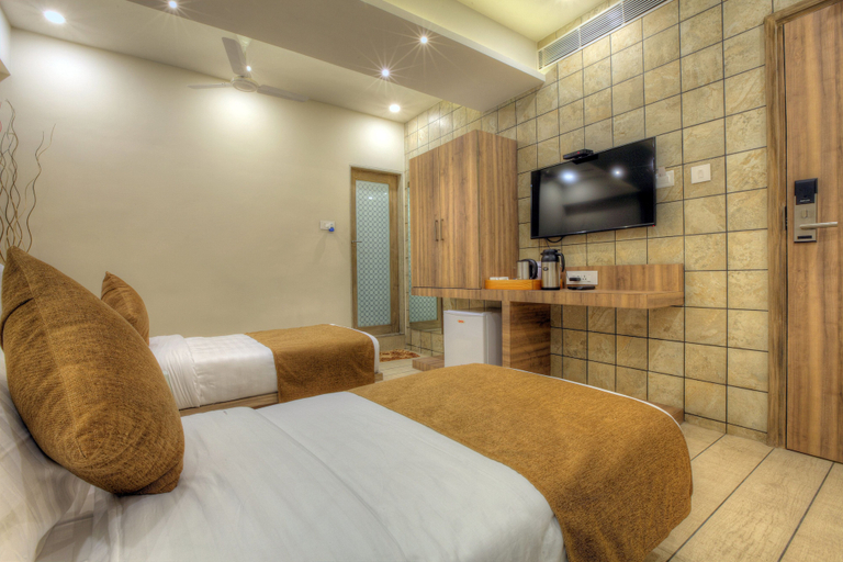 Bedroom 2, Scenaria Hotel, Ahmadabad