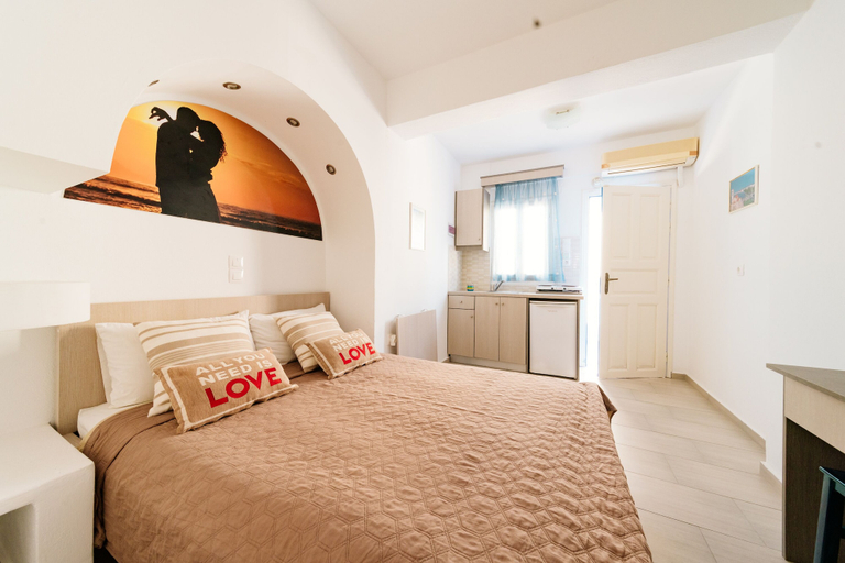 Bedroom 3, Honeymoon Beach Studios, South Aegean