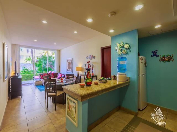 Food & Drinks, Ixchel - Ground Floor One Bedroom Suite 2108, Isla Mujeres