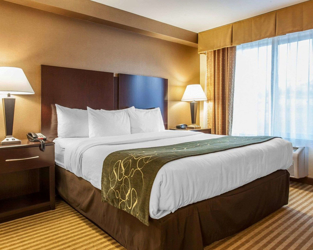 Bedroom 3, Comfort Suites Wenatchee Leavenworth, Chelan