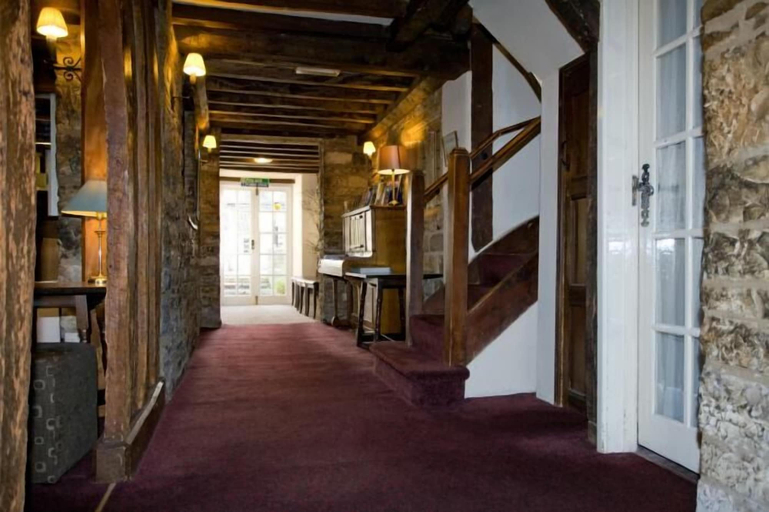Others 5, Mullions 51 B&B, Somerset