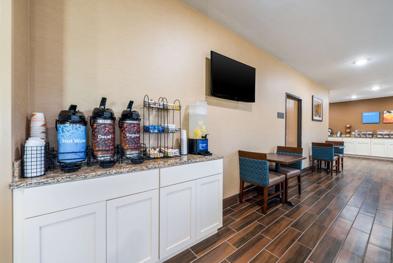 Food & Drinks 5, Comfort Inn Onalaska - La Crosse Area, La Crosse