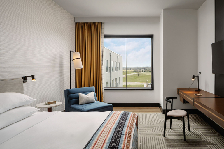 Bedroom 3, Hotel Tupelo, a Wyndham Hotel, Lee