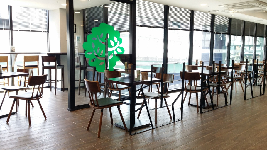 Food & Drinks 5, Cs Premier Hotel, Anyang