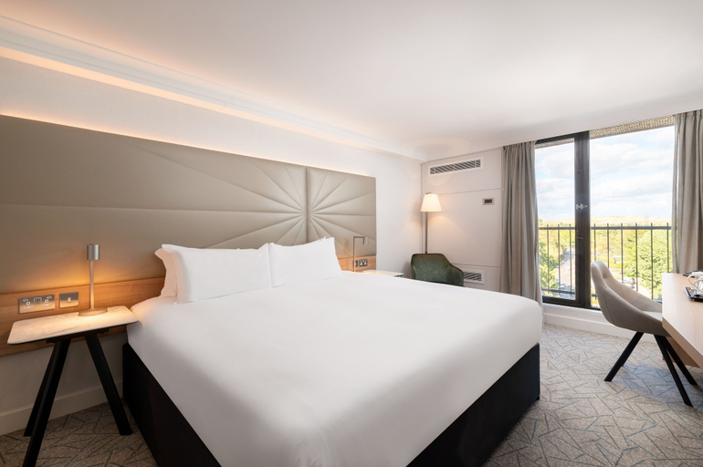 Bedroom 3, Hilton Birmingham Metropole, Solihull