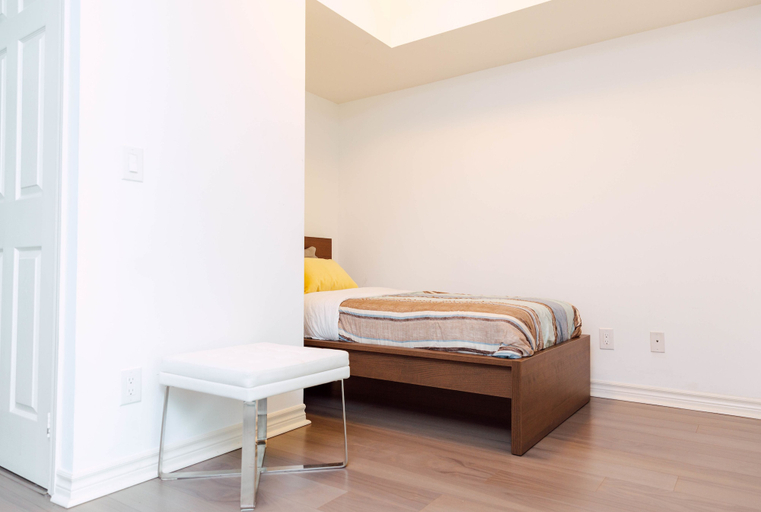 Bedroom 3, Sarkar Suites - Downtown Apartments, Toronto