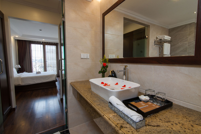 Bathroom 5, Hanoi Central Hotel & Residences, Hoàn Kiếm