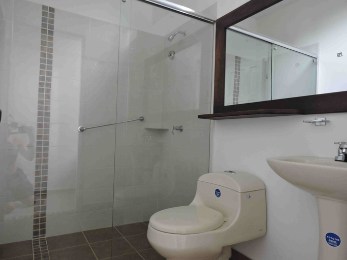 Bathroom 4, Hotel Boutique Villa Valeria, Melgar
