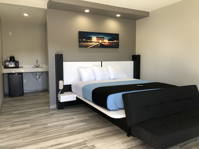 Bedroom 2, Crystal Inn, Houston