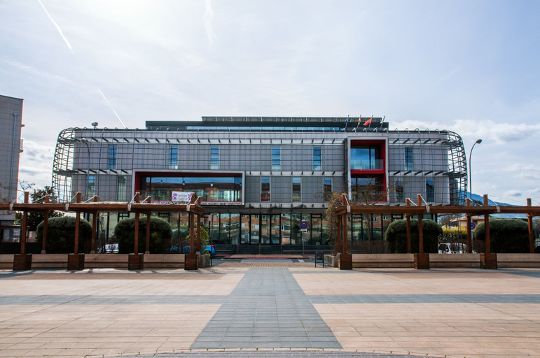 Exterior & Views 2, ibis Styles Pamplona Noain, Navarra
