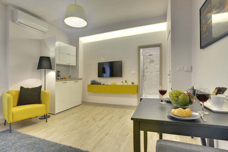 Others 5, D&A Center Apartments, Pula