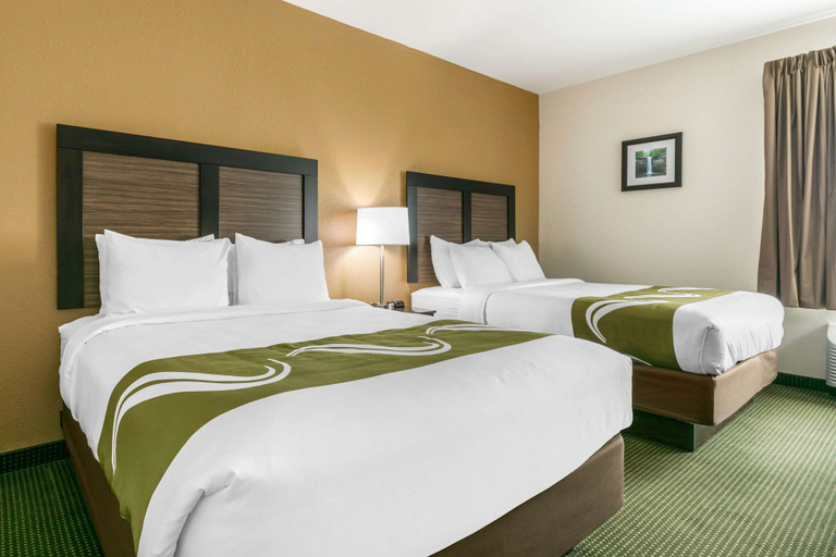 Bedroom 2, Quality Inn Monteagle, Grundy